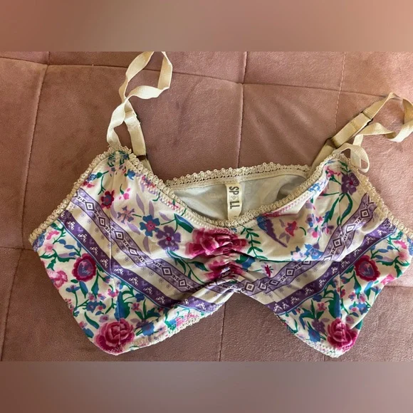 SPELL & The Gypsy Babushka Mary Kate Gown lavender oversized fit with bra - Picture 5 of 14